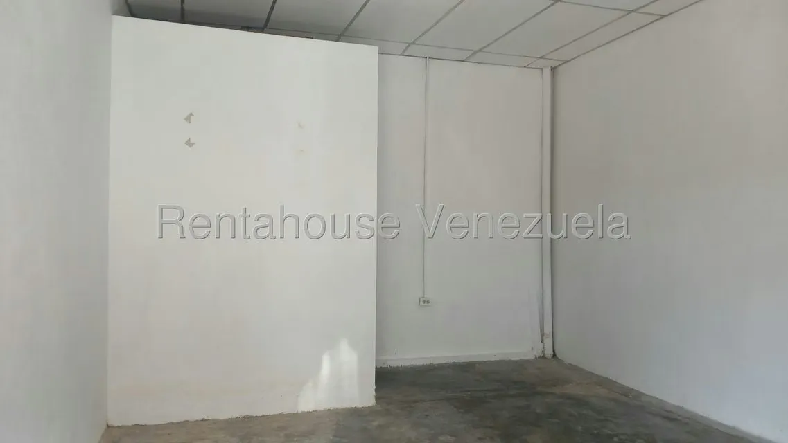 Local Comercial en Alquiler en Michelena, Carabobo - 5