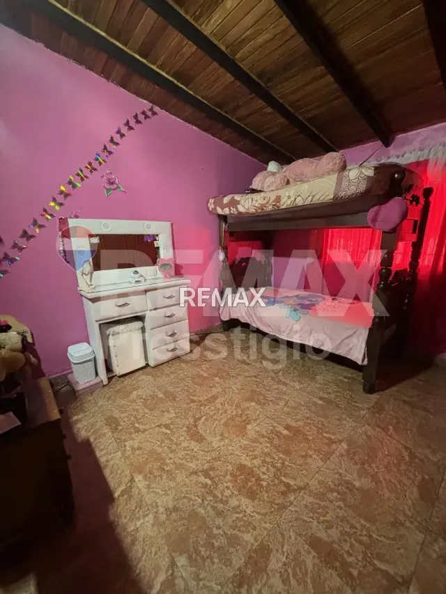 Casa en Venta - 3