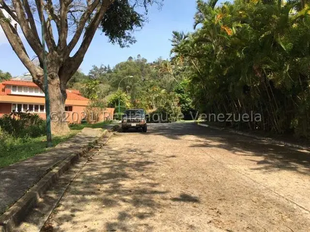 Terreno (Residencial) en Venta en Solares del Carmen, Distrito Metropolitano - 9