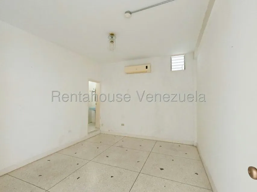 Edificio en Venta en La Mata, Lara - 13