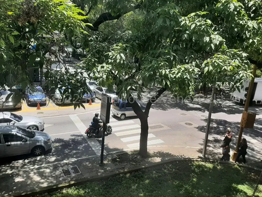 Oficina en Alquiler en Las Mercedes, Distrito Metropolitano - 12
