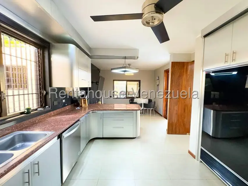 Casa (Duplex) en Venta en Los Naranjos del Cafetal, Distrito Metropolitano - 15