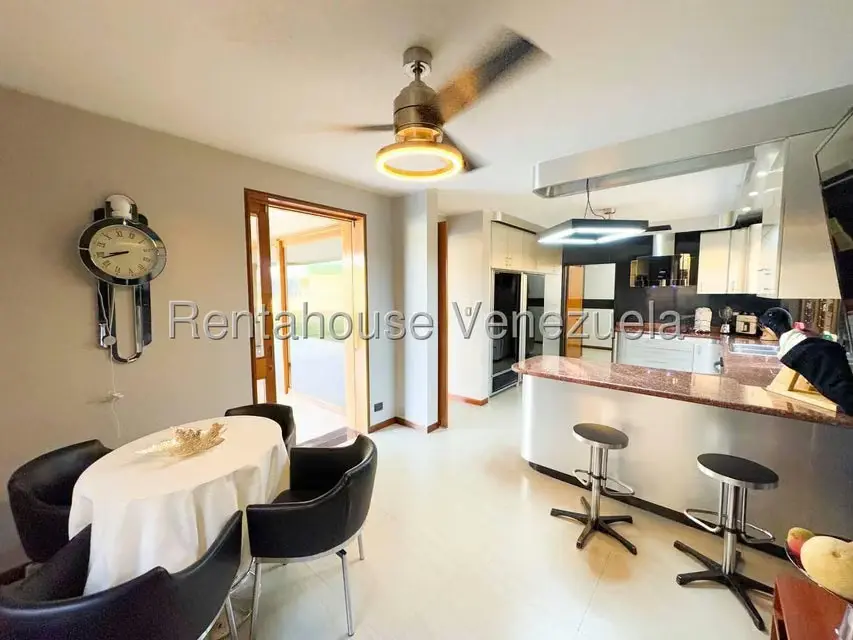 Casa (Duplex) en Venta en Los Naranjos del Cafetal, Distrito Metropolitano - 18