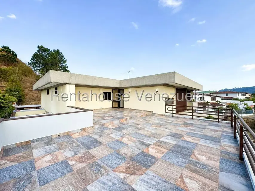 Casa (Duplex) en Venta en Los Naranjos del Cafetal, Distrito Metropolitano - 31