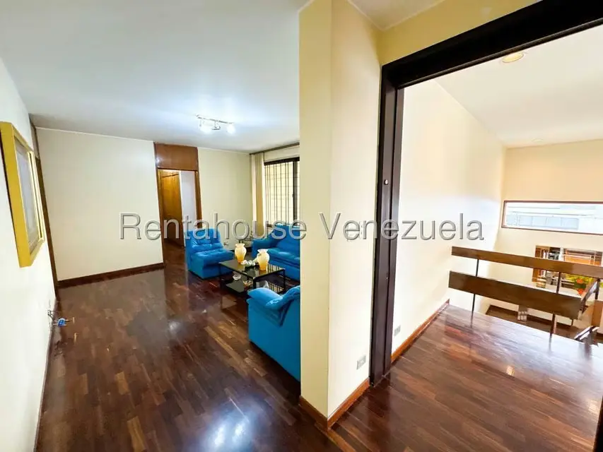 Casa (Duplex) en Venta en Los Naranjos del Cafetal, Distrito Metropolitano - 36