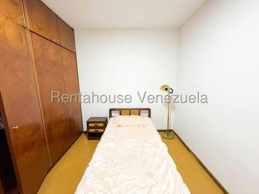 Casa (Duplex) en Venta en Los Naranjos del Cafetal, Distrito Metropolitano - 75
