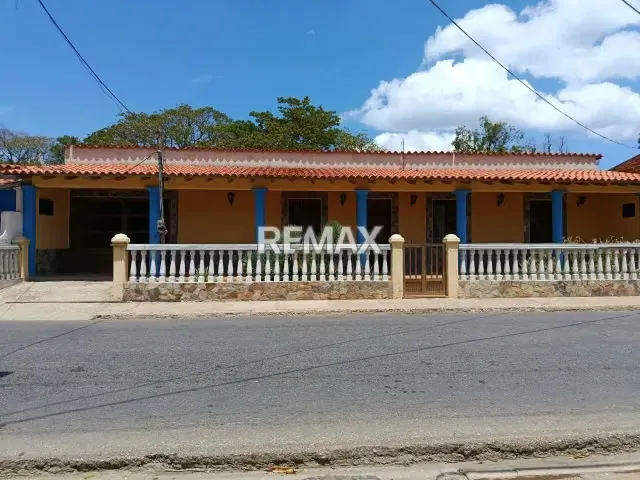 CASA ESTILO COLONIAL FRENTE AL MAR - 19