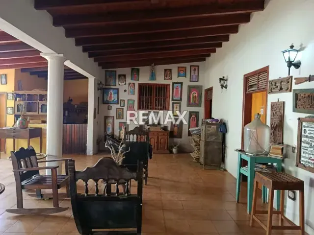 CASA ESTILO COLONIAL FRENTE AL MAR - 5
