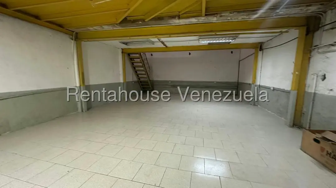 Local Comercial en Venta en Catia, Distrito Metropolitano - 9