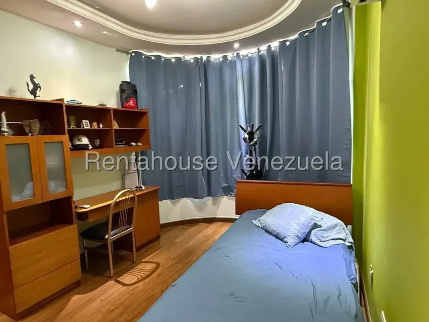 Casa (Duplex) en Venta en Paso Real, Miranda - 11