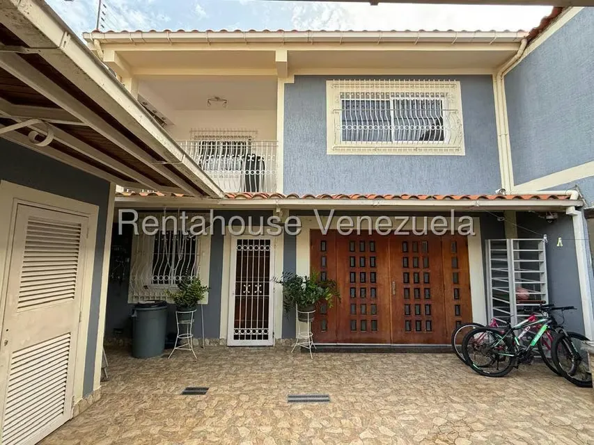 Casa (Duplex) en Venta en Paso Real, Miranda - 2