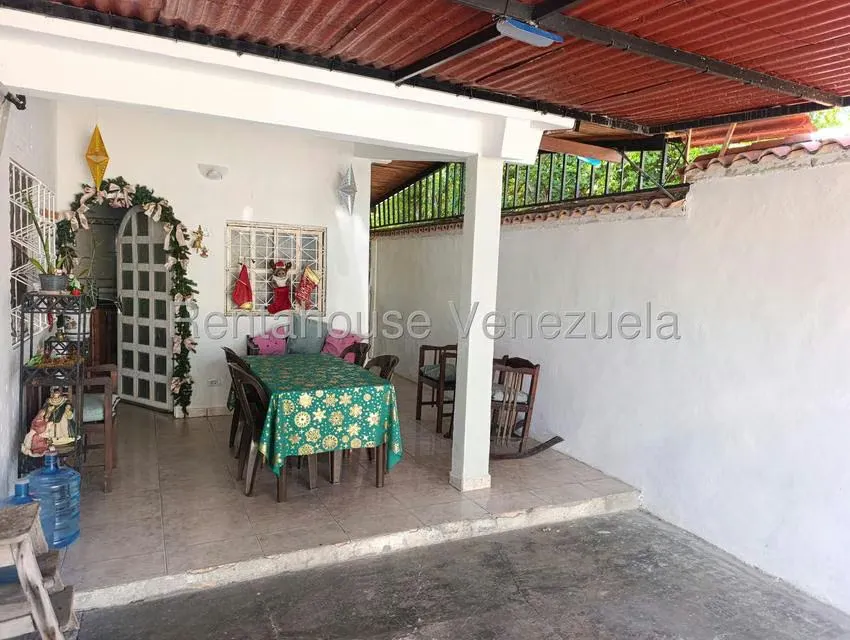 Casa (1 Nivel) en Venta en Conjunto Residencial Palo Negro, Aragua - 24