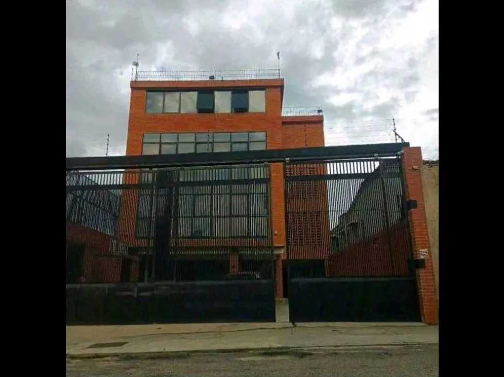 Local Comercial Piso Industrial en Alquiler, piso 1