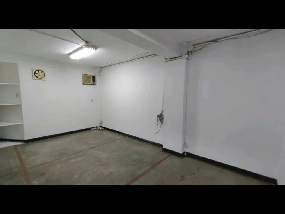 Local Comercial Piso Industrial en Alquiler, piso 1 - 6