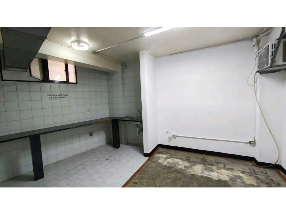 Local Comercial Piso Industrial en Alquiler, piso 1 - 7