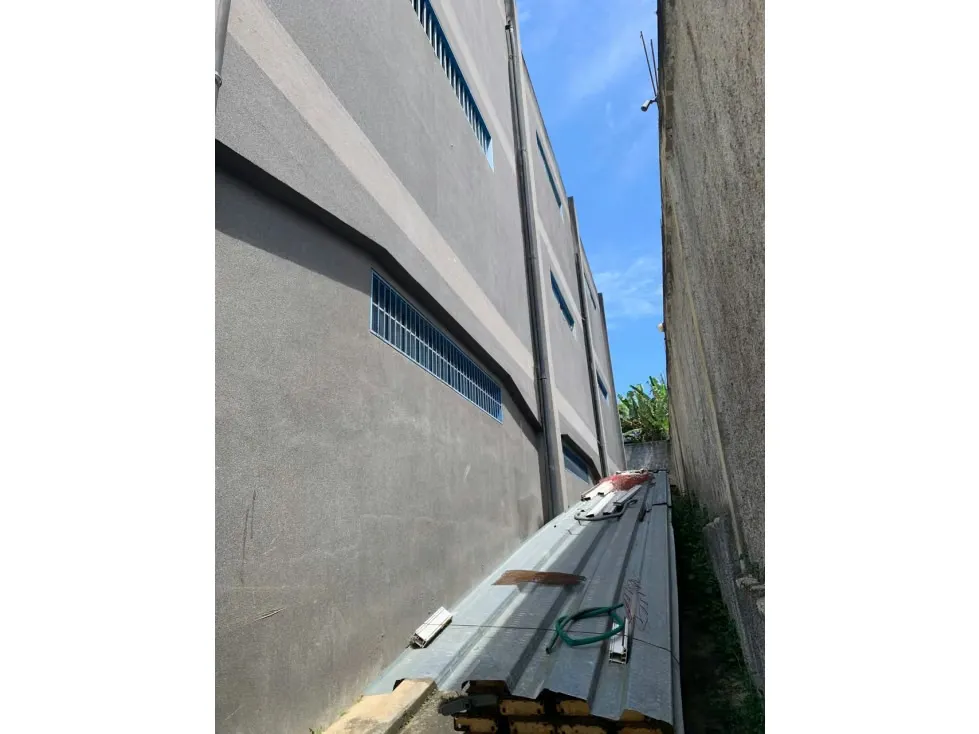 Vendo edificio industrial 5277m2 Filas de Mariche 6124 - 9