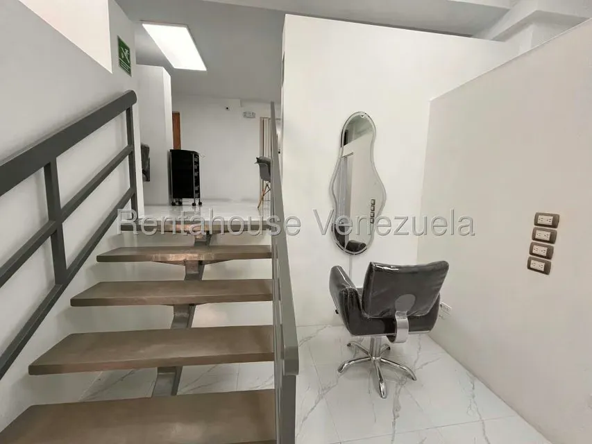 Local Comercial en Alquiler en Santa Monica, Distrito Metropolitano - 12