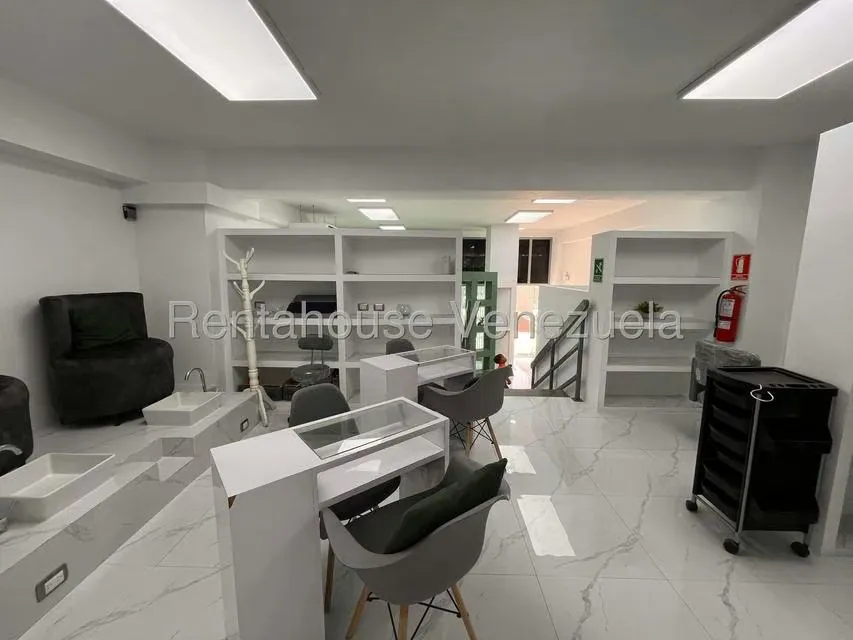 Local Comercial en Alquiler en Santa Monica, Distrito Metropolitano - 15