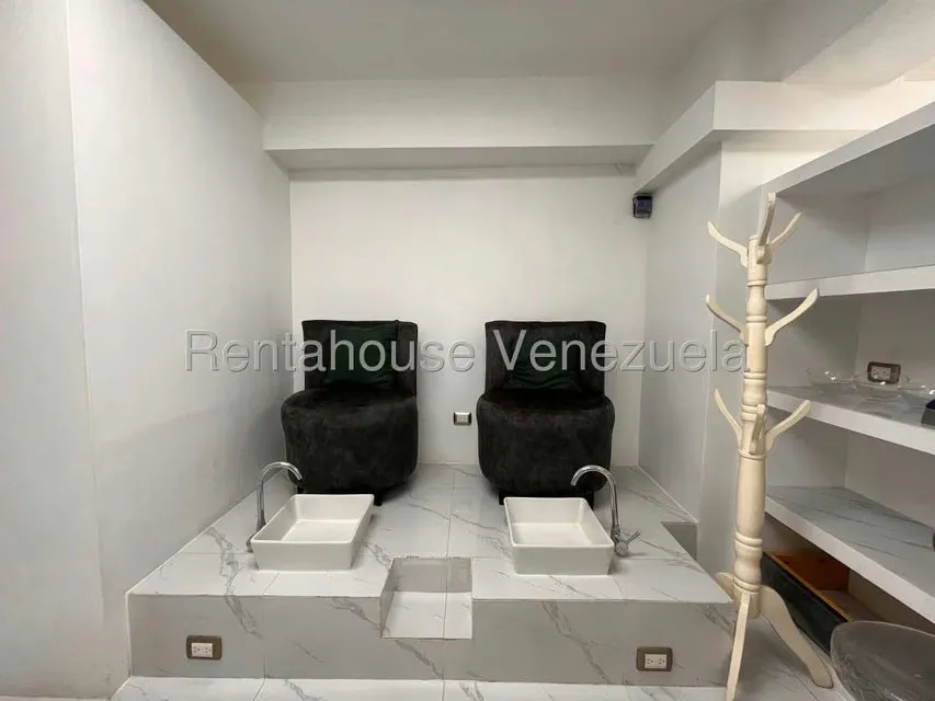 Local Comercial en Alquiler en Santa Monica, Distrito Metropolitano - 17