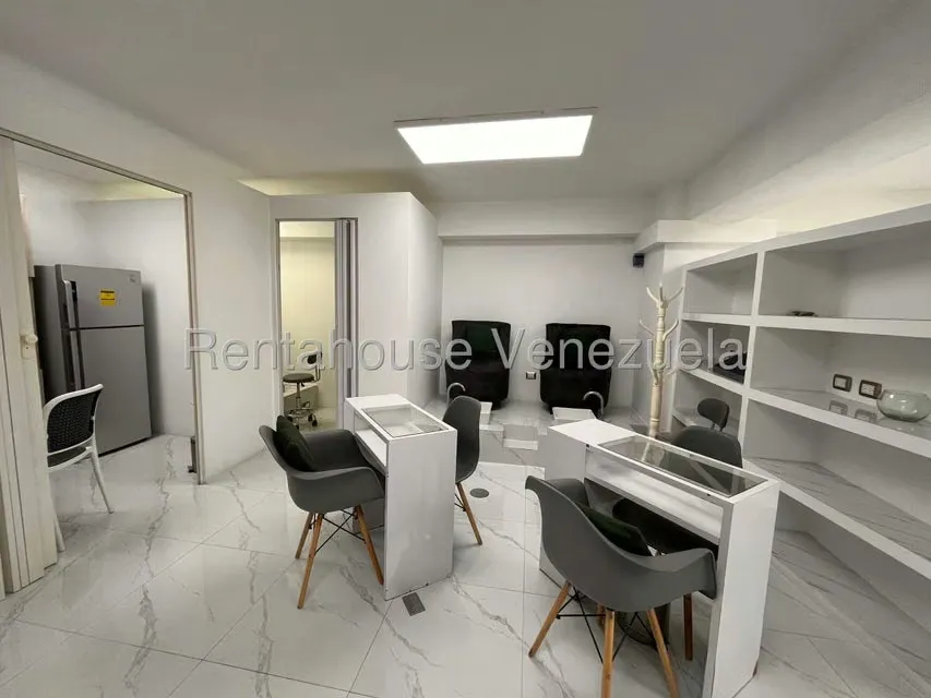 Local Comercial en Alquiler en Santa Monica, Distrito Metropolitano - 18