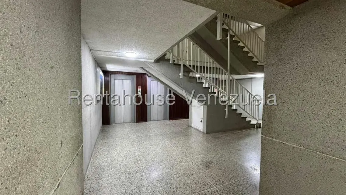 Apartamento (1 Nivel) en Venta en Los Samanes, Distrito Metropolitano - 16