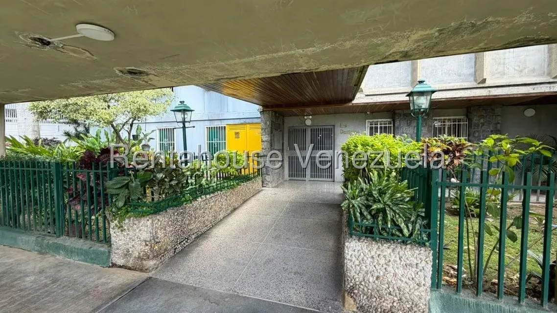 Apartamento (1 Nivel) en Venta en Los Samanes, Distrito Metropolitano - 19