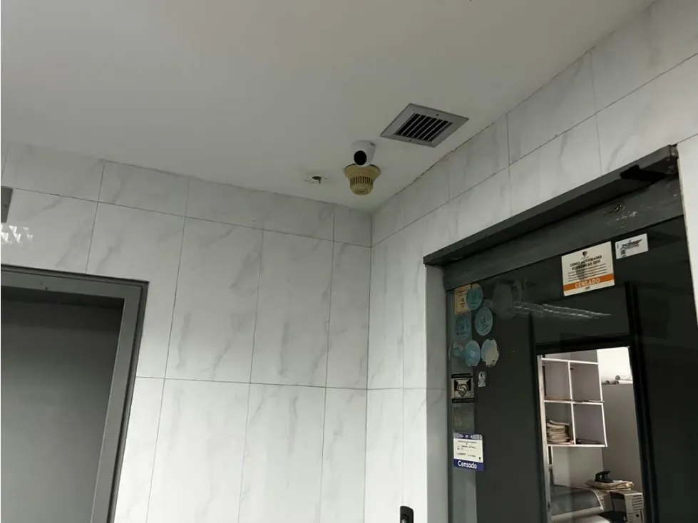 Vendo oficina 94m2 Chacao 3745 - 4