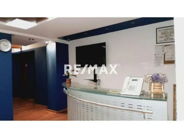 Alquiler Oficina 50 m2 amoblada La Trinidad Caracas