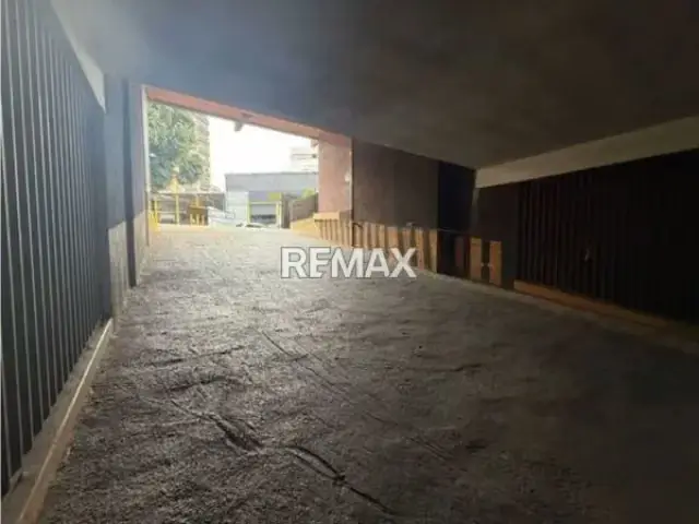 ESTACIONAMIENTO EN VENTA LOS DOS CAMINOS
