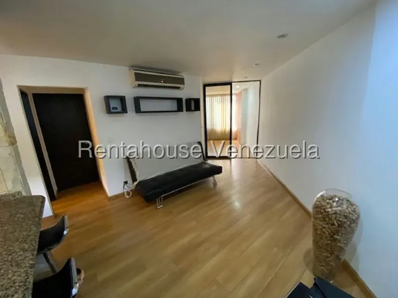 Apartamento (1 Nivel) en Alquiler en Los Naranjos de Las Mercedes, Distrito Metropolitano - 15