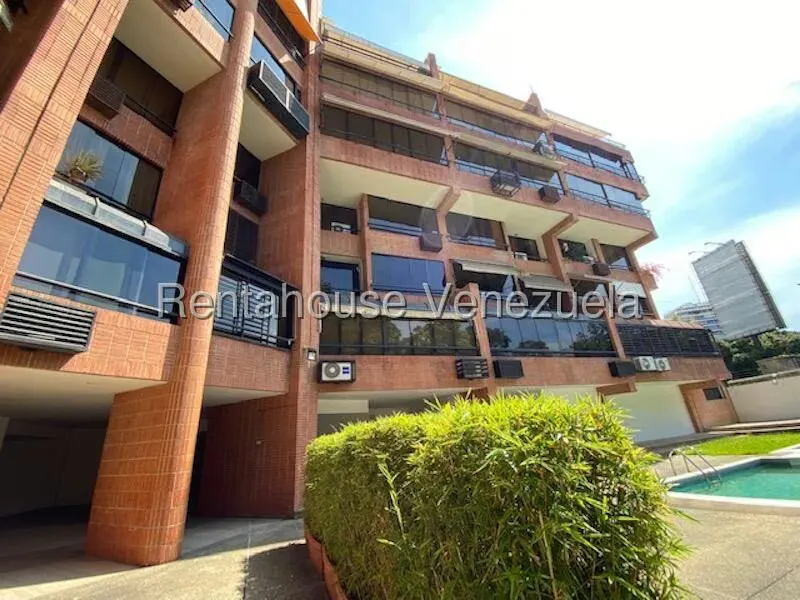 Apartamento (1 Nivel) en Alquiler en Los Naranjos de Las Mercedes, Distrito Metropolitano - 2