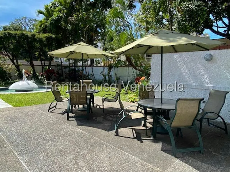 Apartamento (1 Nivel) en Alquiler en Los Naranjos de Las Mercedes, Distrito Metropolitano - 29