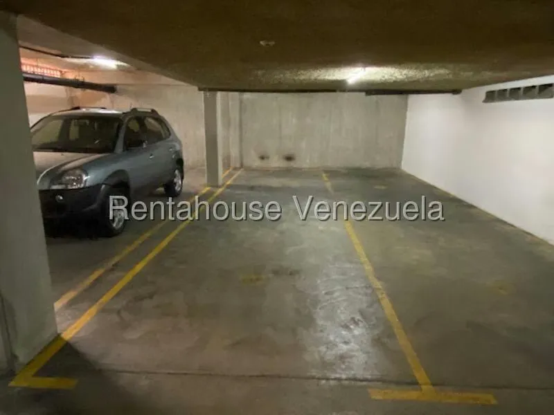 Apartamento (1 Nivel) en Alquiler en Los Naranjos de Las Mercedes, Distrito Metropolitano - 35