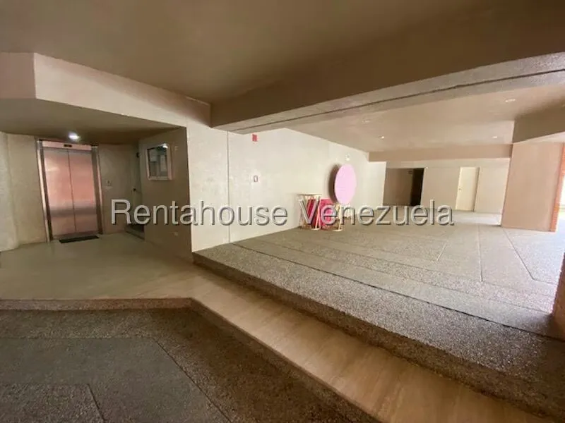 Apartamento (1 Nivel) en Alquiler en Los Naranjos de Las Mercedes, Distrito Metropolitano - 38