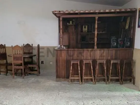 Venta de Casa en Urb. Pocaterra - 11
