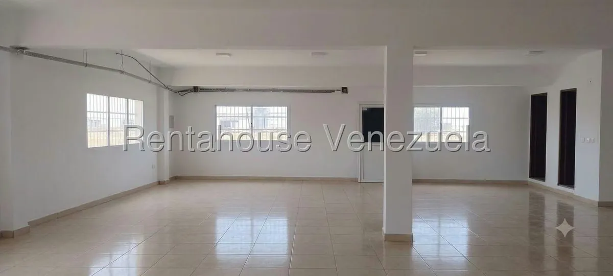 Local Comercial en Venta en Puerta Maraven, Falcon - 3