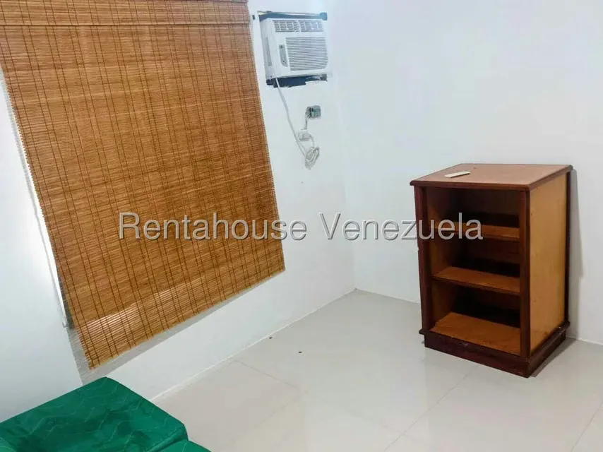 Apartamento (Planta Baja) en Alquiler en La Mora, Lara - 17