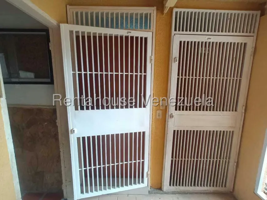 Apartamento (Planta Baja) en Alquiler en La Mora, Lara - 4