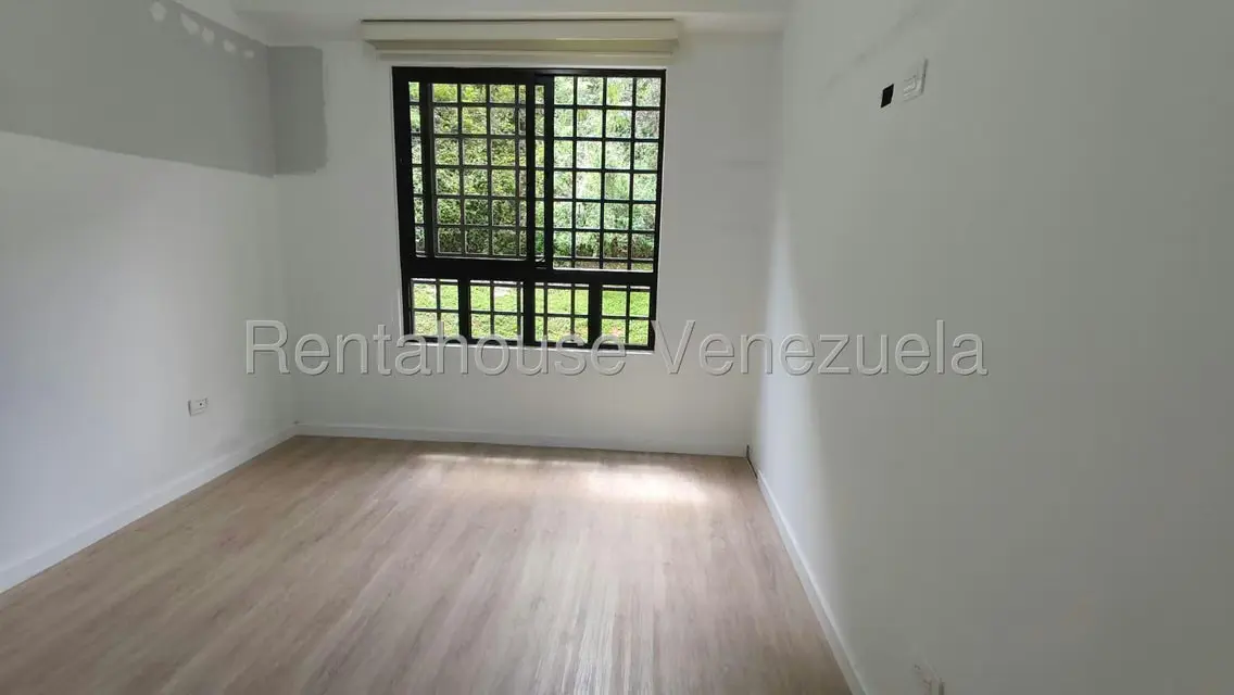 Apartamento (1 Nivel) en Venta en Colinas de Valle Arriba, Distrito Metropolitano - 16