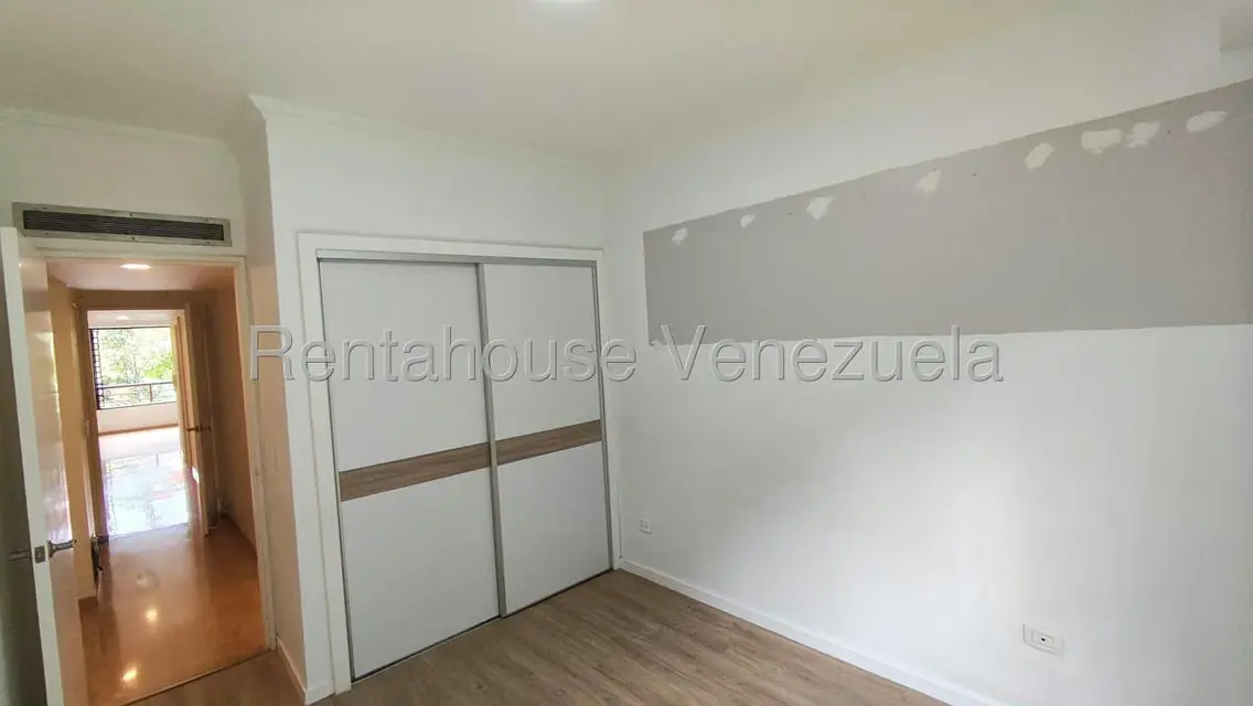 Apartamento (1 Nivel) en Venta en Colinas de Valle Arriba, Distrito Metropolitano - 18