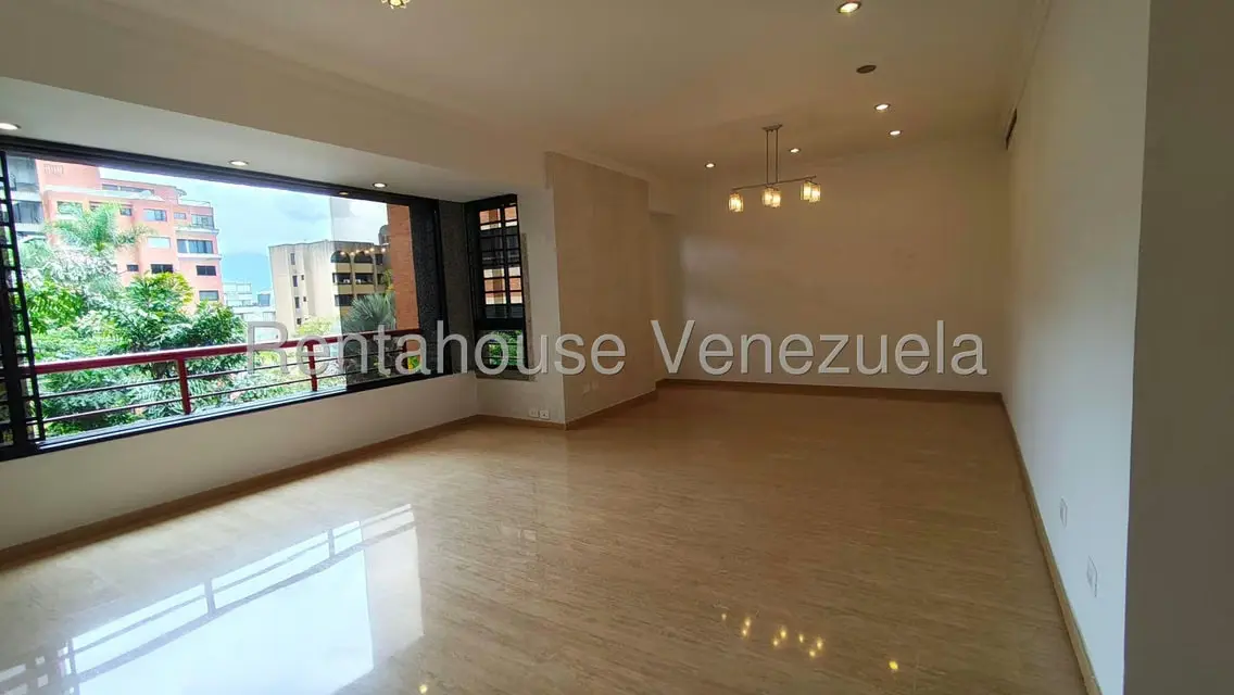Apartamento (1 Nivel) en Venta en Colinas de Valle Arriba, Distrito Metropolitano - 3