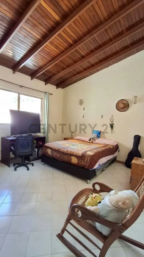 Se vende casa con anexo Los Teques San Omero via Lagunetica - 14
