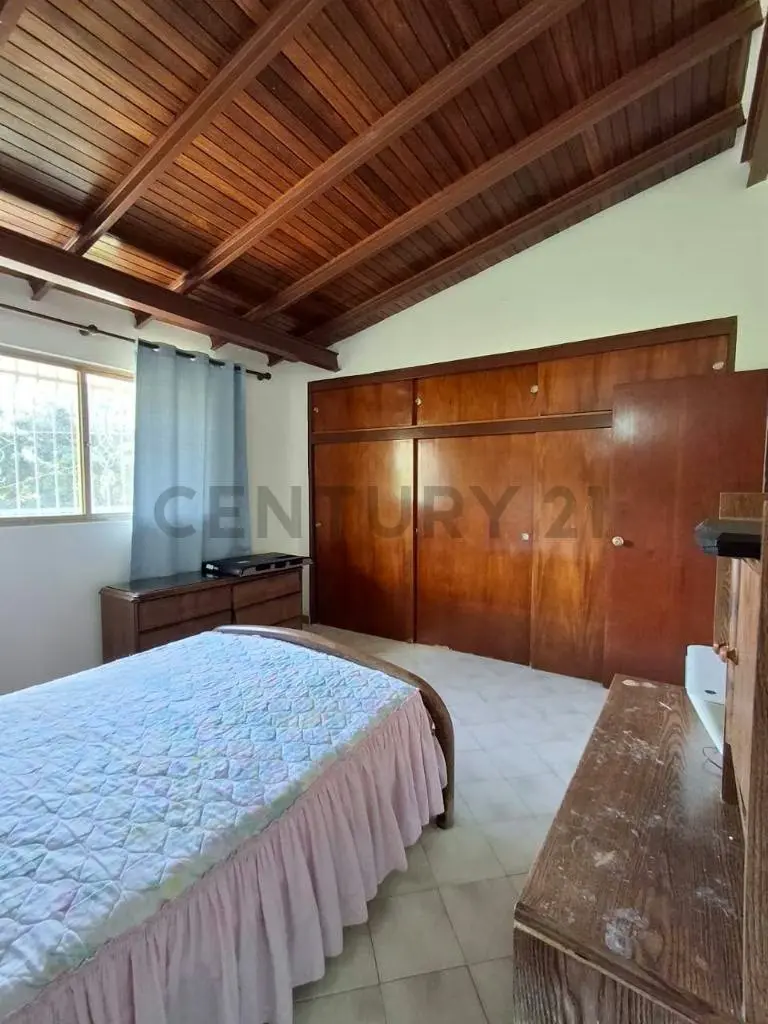 Se vende casa con anexo Los Teques San Omero via Lagunetica - 16
