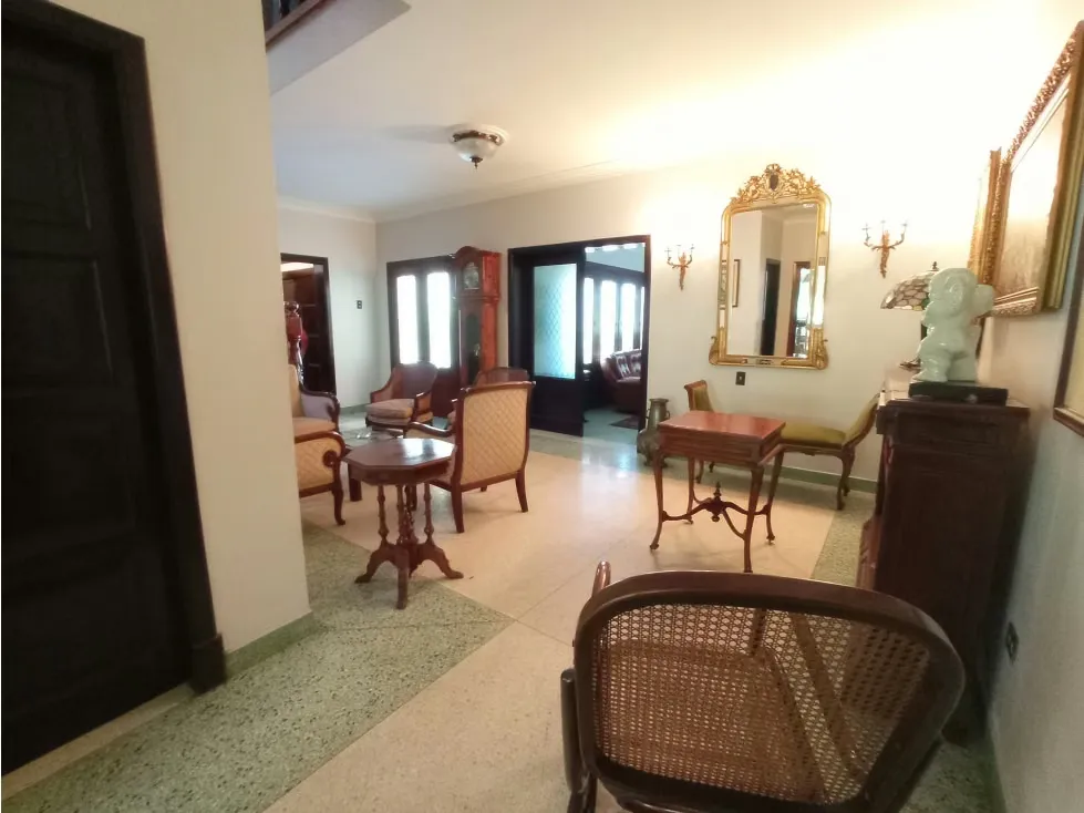 Alquilo casa 900m2 San Román 4324 - 9