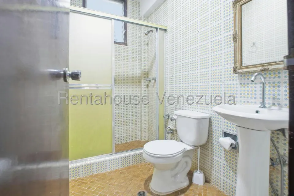 Casa (Multipes Niveles) en Venta en La Lagunita Country Club, Distrito Metropolitano - 12