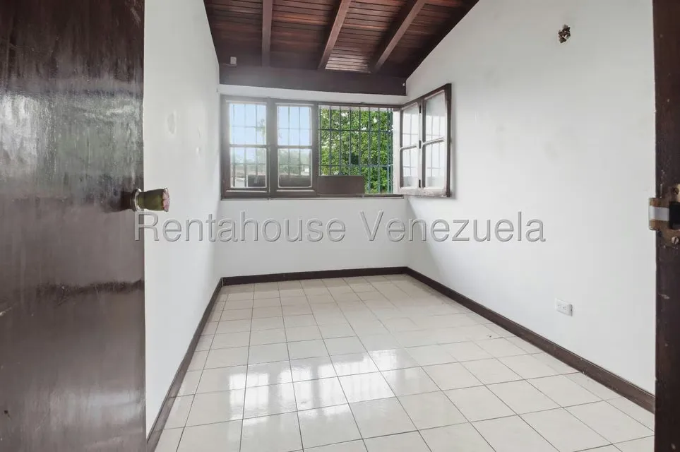 Casa (Multipes Niveles) en Venta en La Lagunita Country Club, Distrito Metropolitano - 21