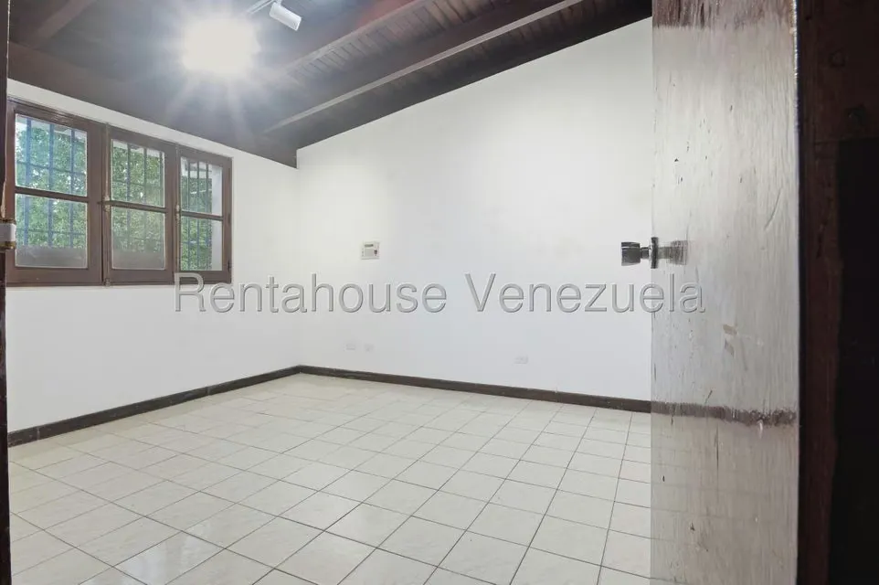 Casa (Multipes Niveles) en Venta en La Lagunita Country Club, Distrito Metropolitano - 25
