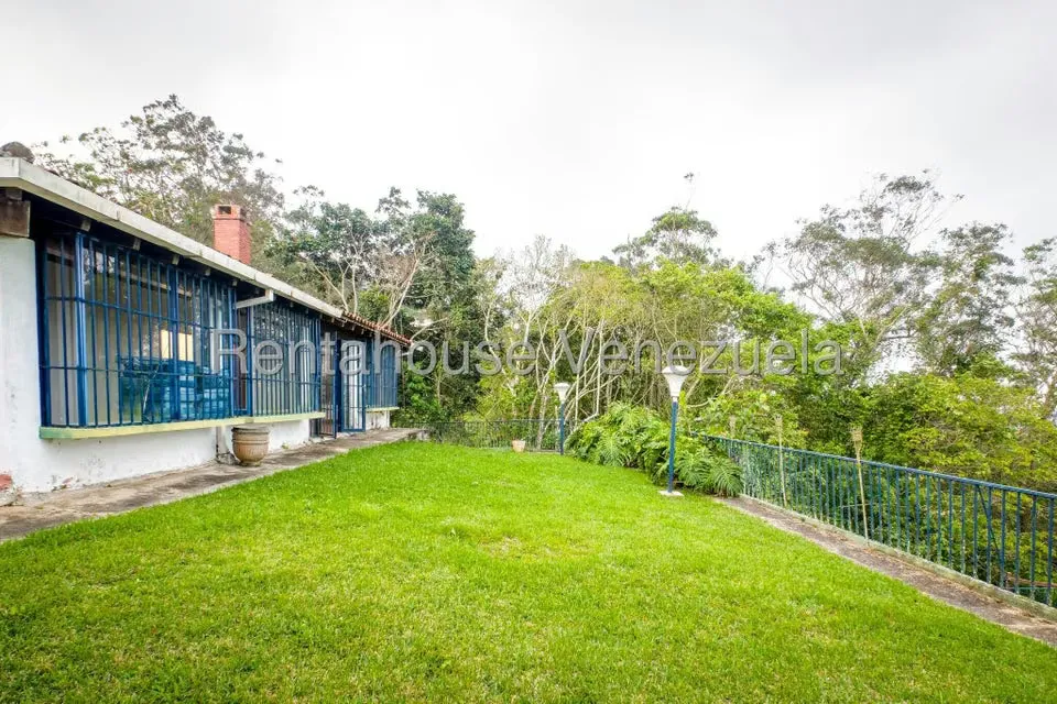 Casa (Multipes Niveles) en Venta en La Lagunita Country Club, Distrito Metropolitano - 28