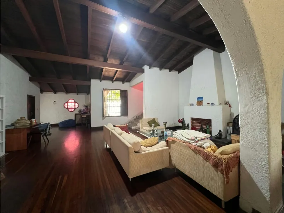Se vende terreno 3049m² Los Chorros - 19