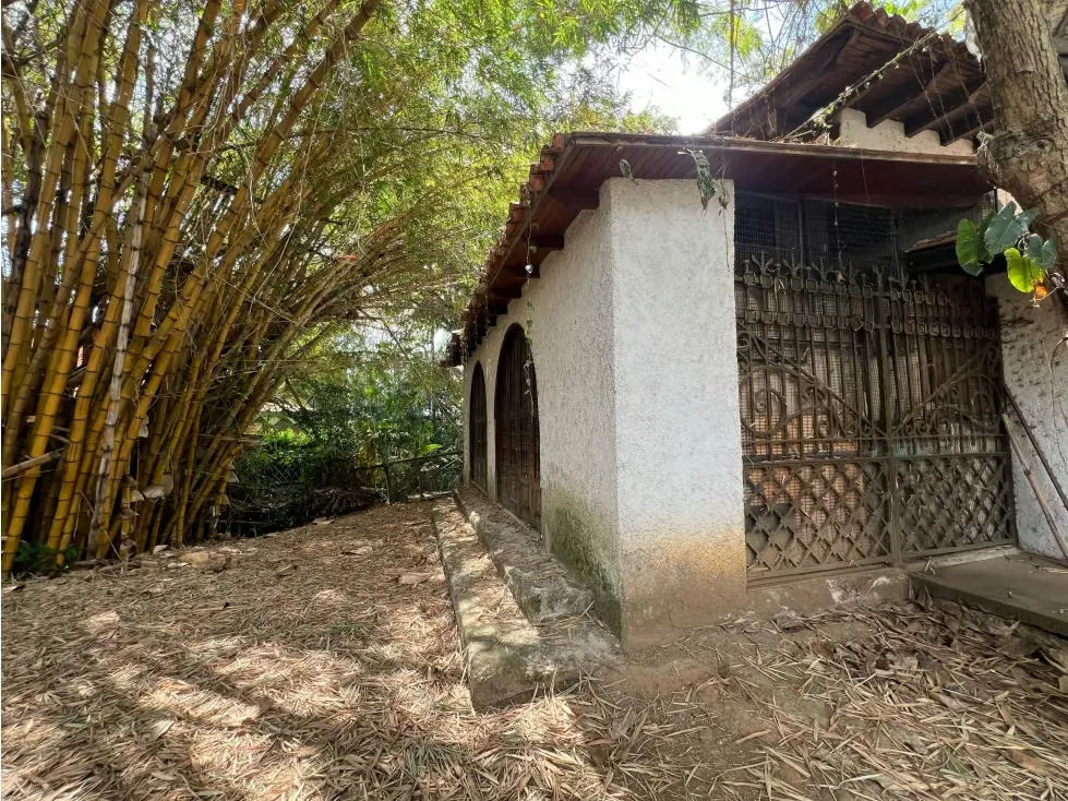 Se vende terreno 3049m² Los Chorros - 9